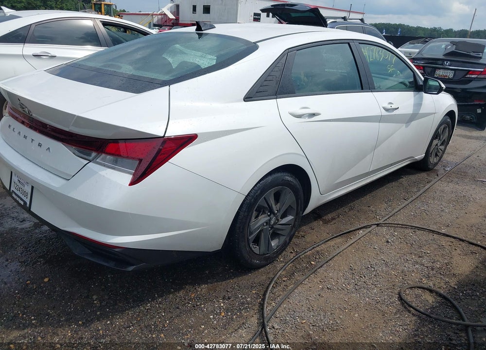 2022 HYUNDAI ELANTRA VIN: 5NPLS4AGXNH076779