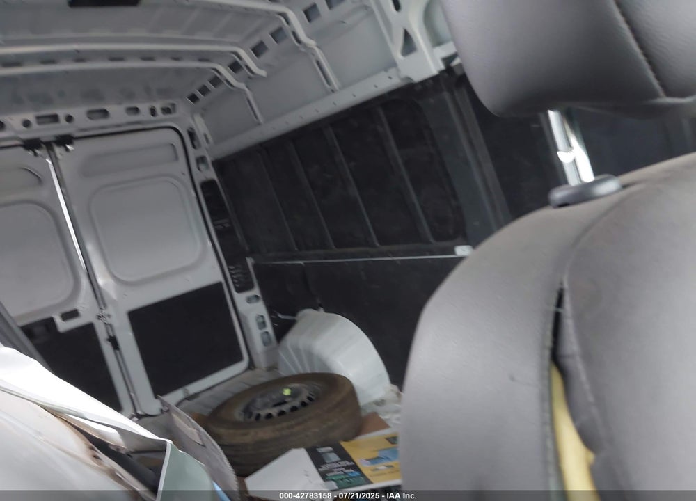 2025 RAM PROMASTER 2500 TRADESMAN HIGH ROOF 159 WB W/PASS SEAT VIN: 3C6LRVDG1SE519339