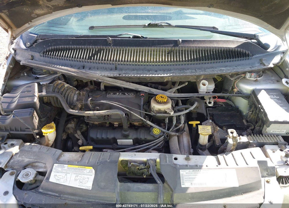 2002 DODGE GRAND CARAVAN SPORT VIN: 1B4GP44R92B611255
