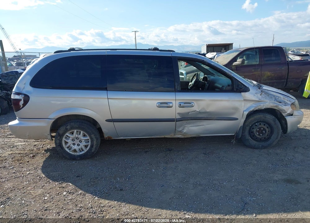 2002 DODGE GRAND CARAVAN SPORT VIN: 1B4GP44R92B611255