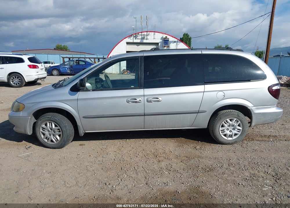2002 DODGE GRAND CARAVAN SPORT VIN: 1B4GP44R92B611255