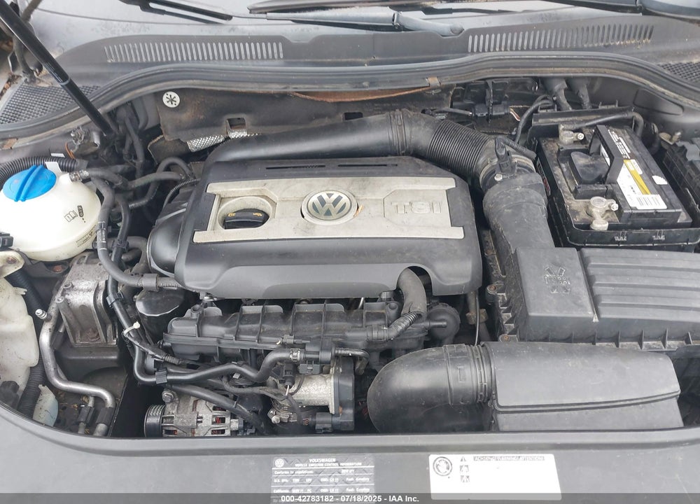 2010 VOLKSWAGEN CC VIN: WVWML7AN1AE527111