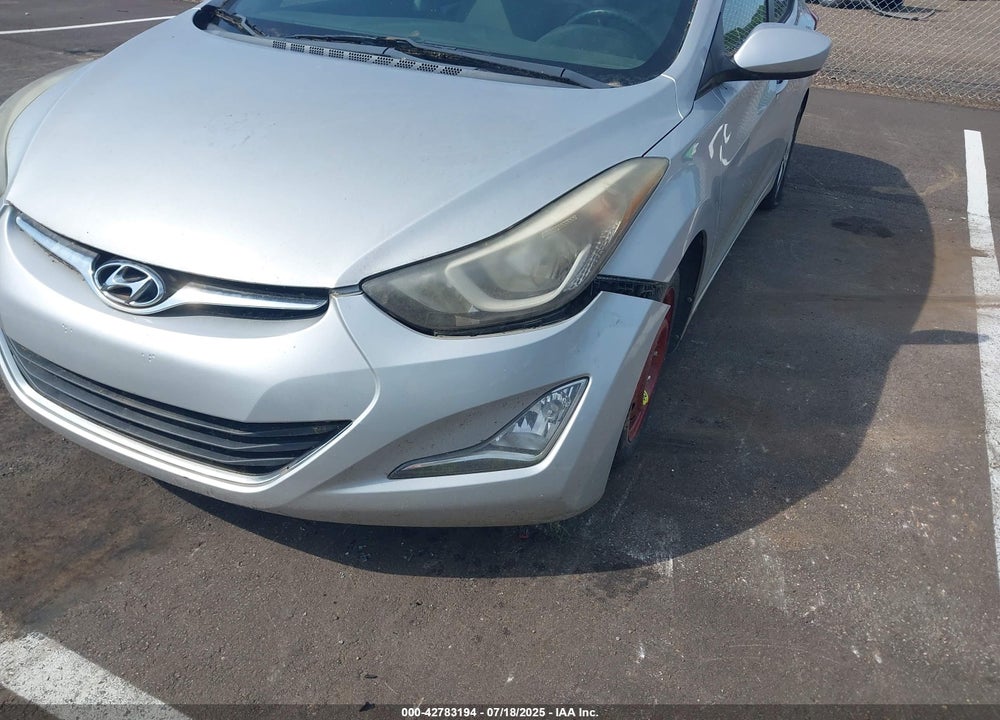 2014 HYUNDAI ELANTRA VIN: KMHDH4AE3EU142057