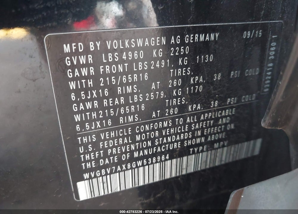 2016 VOLKSWAGEN TIGUAN VIN: WVGBV7AX8GW538964