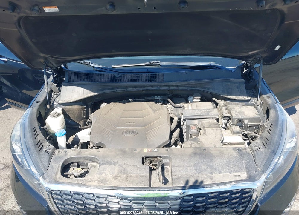 2019 KIA SORENTO VIN: 5XYPK4A51KG460839