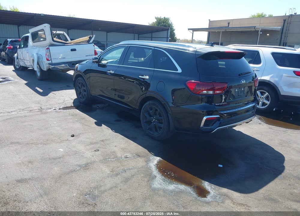 2019 KIA SORENTO VIN: 5XYPK4A51KG460839