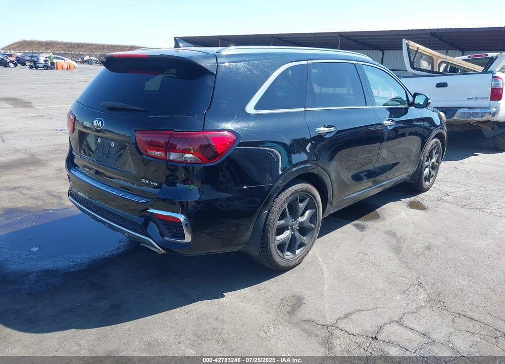 2019 KIA SORENTO VIN: 5XYPK4A51KG460839