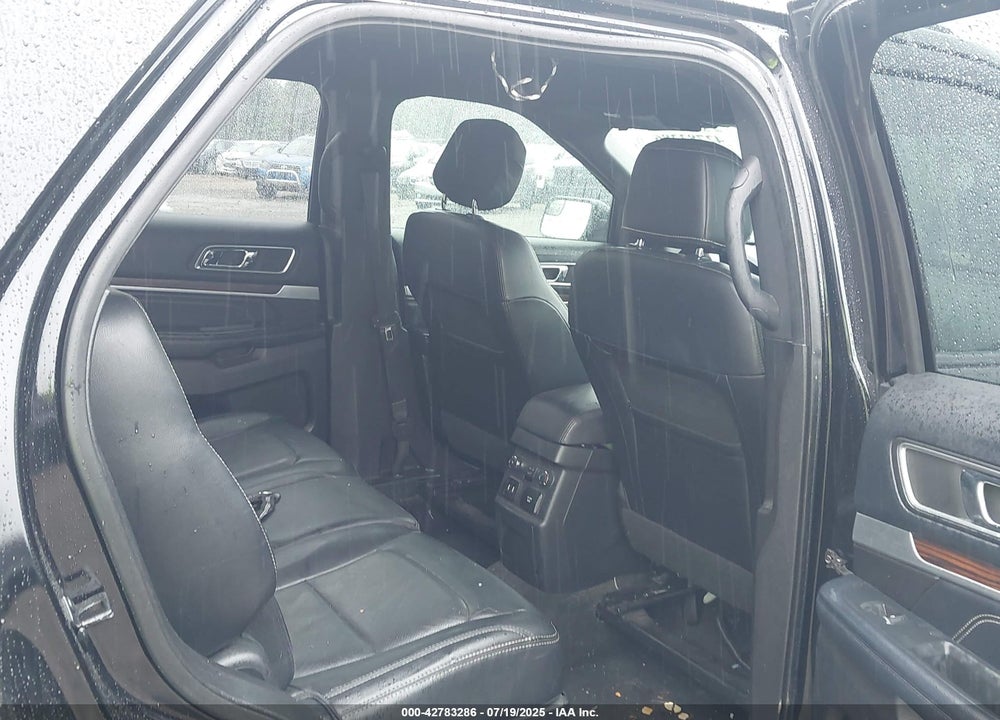 2016 FORD EXPLORER VIN: 1FM5K7F82GGC13485