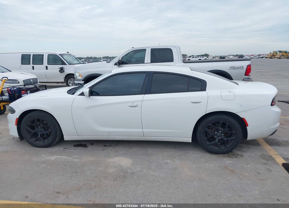 2018 DODGE CHARGER VIN: 2C3CDXHG4JH125175