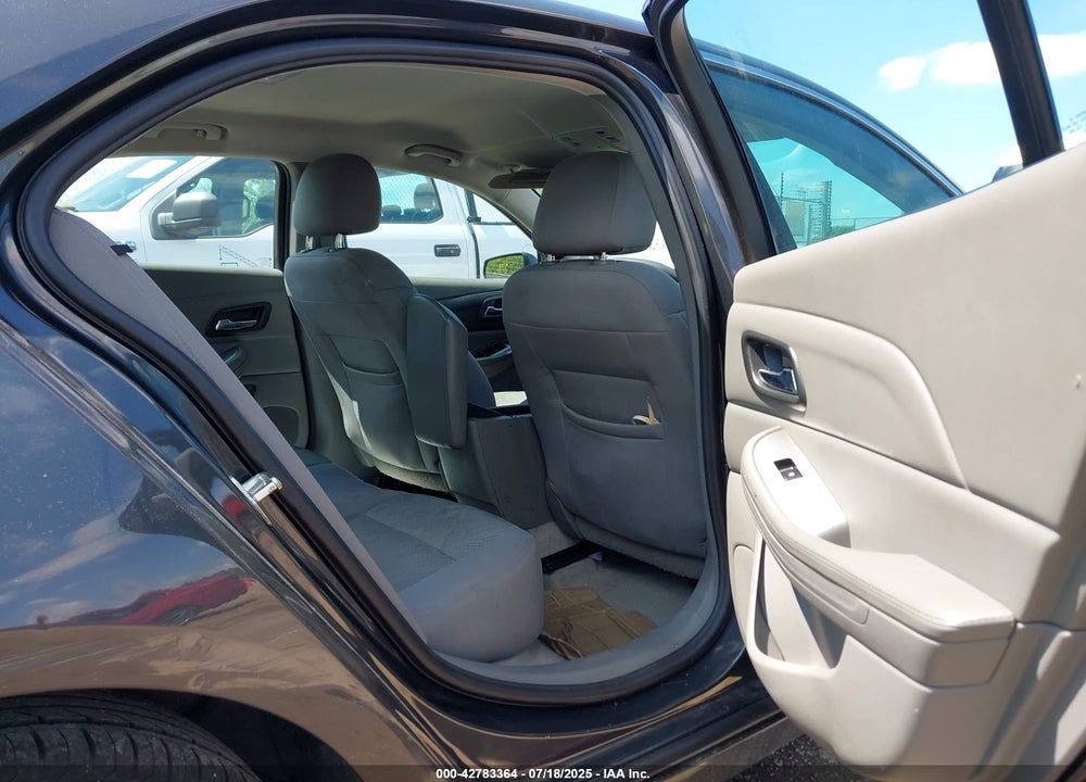 2015 CHEVROLET MALIBU 1FL VIN: 1G11A5SL8FF149082