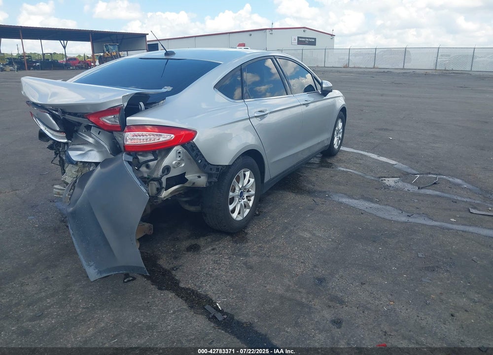 2016 FORD FUSION VIN: 1FA6P0G74G5126292