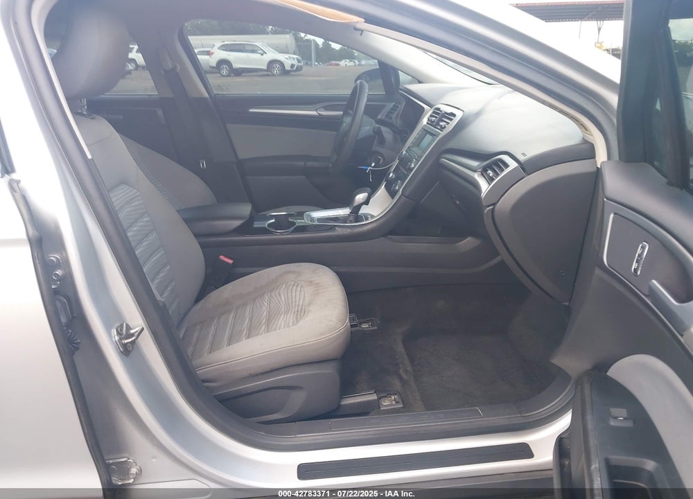 2016 FORD FUSION VIN: 1FA6P0G74G5126292