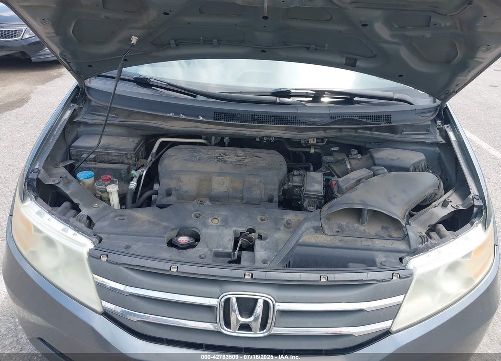 2011 HONDA ODYSSEY EX-L VIN: 5FNRL5H68BB062321