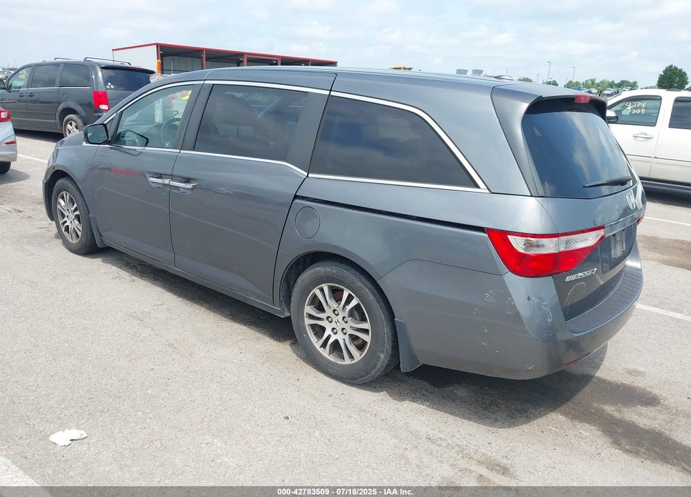 2011 HONDA ODYSSEY EX-L VIN: 5FNRL5H68BB062321
