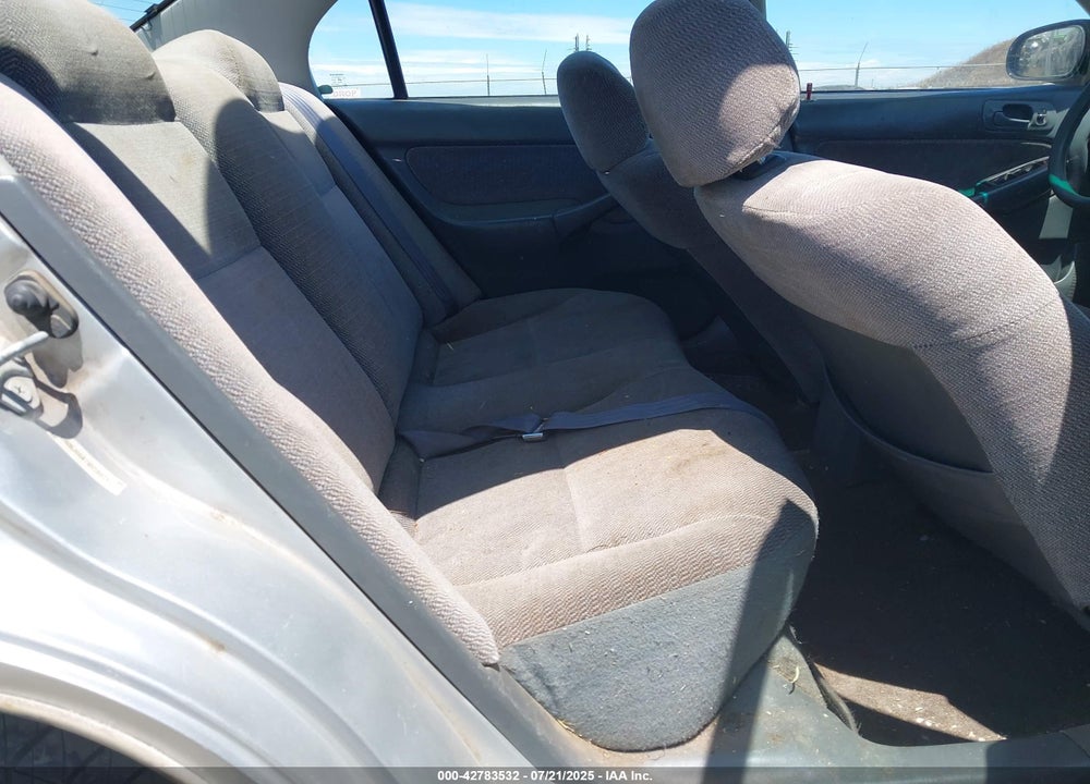 1998 HONDA CIVIC EX VIN: 2HGEJ8647WH548112
