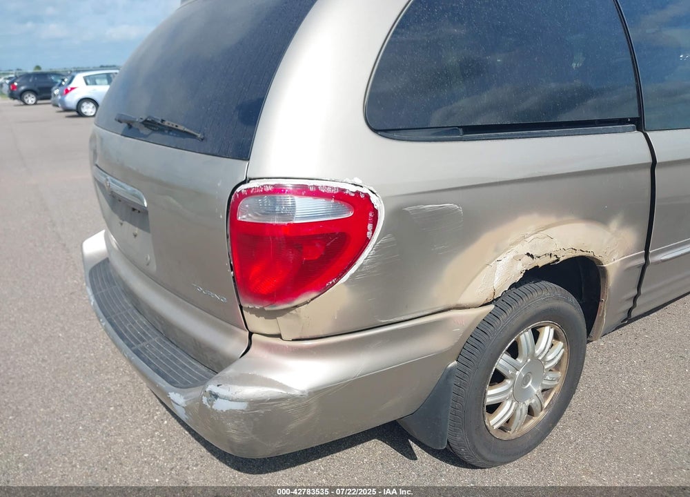 2004 CHRYSLER TOWN & COUNTRY TOURING VIN: 2C4GP54L24R504590