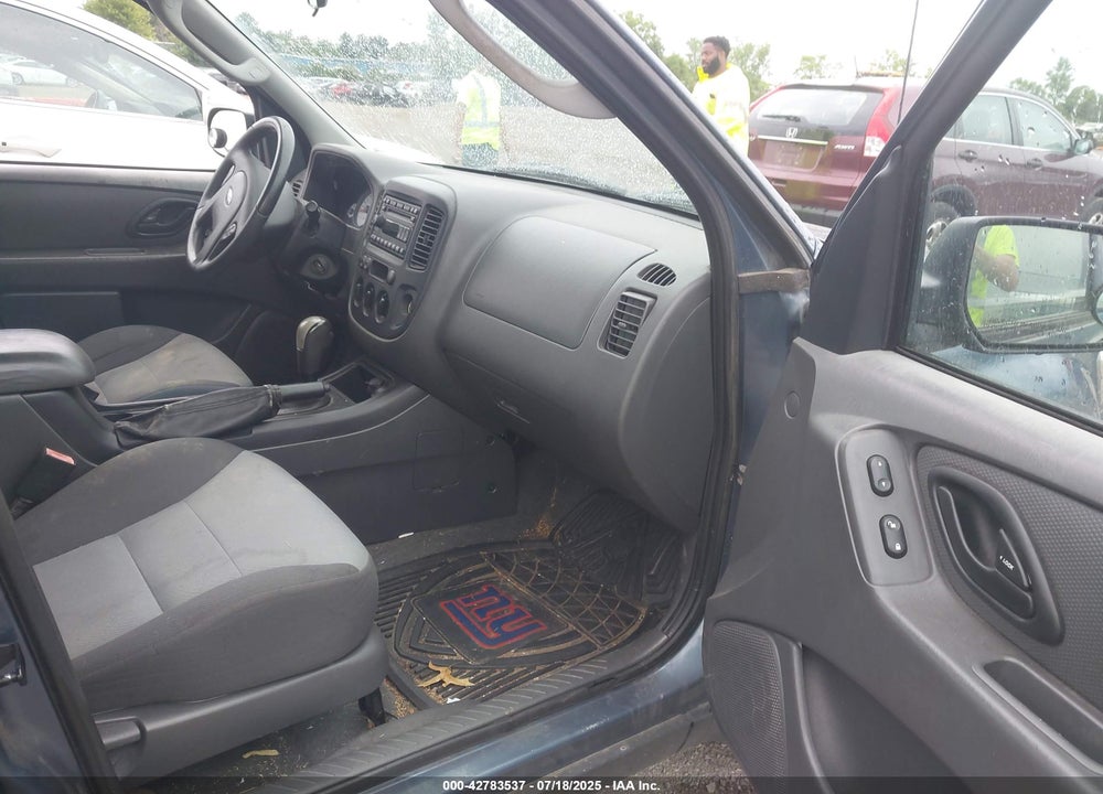2006 FORD ESCAPE VIN: 1FMYU02Z66KA53989