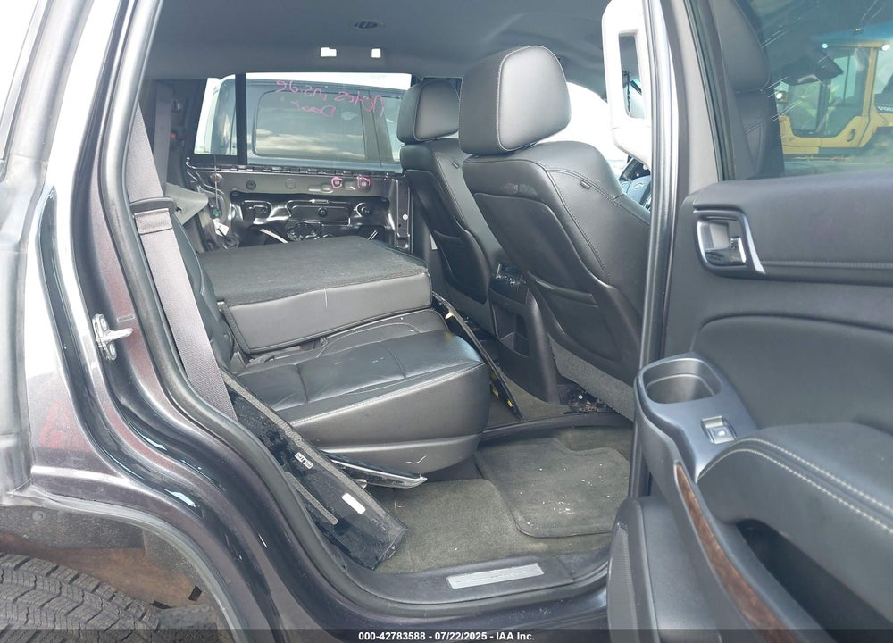 2015 CHEVROLET TAHOE VIN: 1GNSKBKC2FR186299