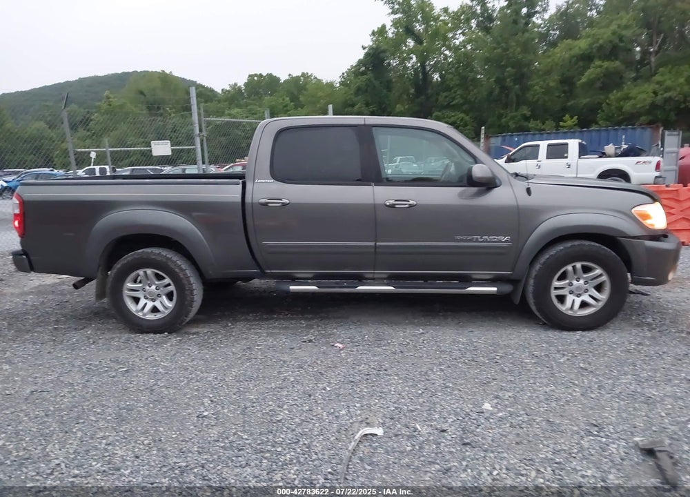 2005 TOYOTA TUNDRA LIMITED V8 VIN: 5TBET38105S485944