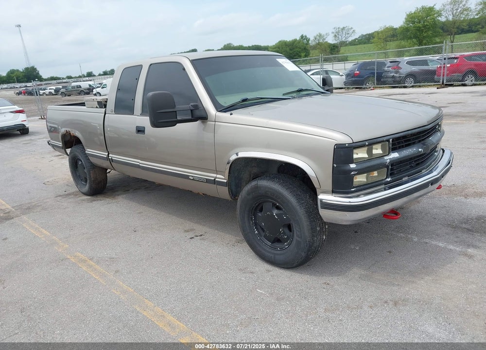 1998 CHEVROLET K1500 FLEETSIDE VIN: 1GCEK19R5WR155803