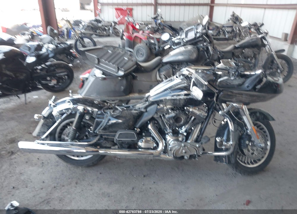 2012 HARLEY-DAVIDSON FLTRU ROAD GLIDE ULTRA VIN: 1HD1KGM17CB690007