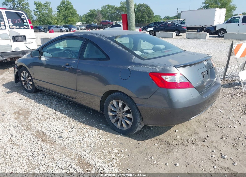 2010 HONDA CIVIC VIN: 2HGFG1B86AH512942