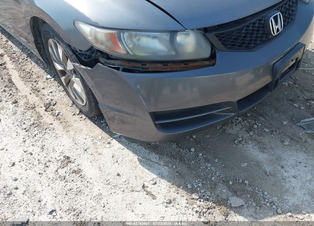 2010 HONDA CIVIC VIN: 2HGFG1B86AH512942
