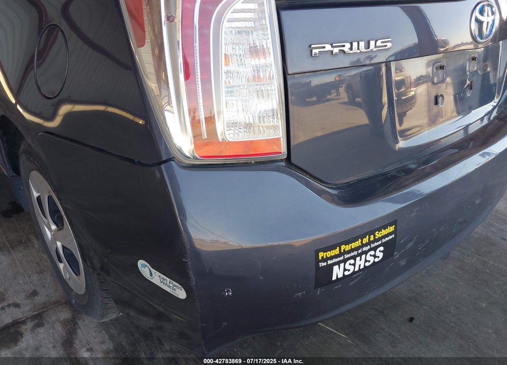 2013 TOYOTA PRIUS VIN: JTDKN3DU8D5579238