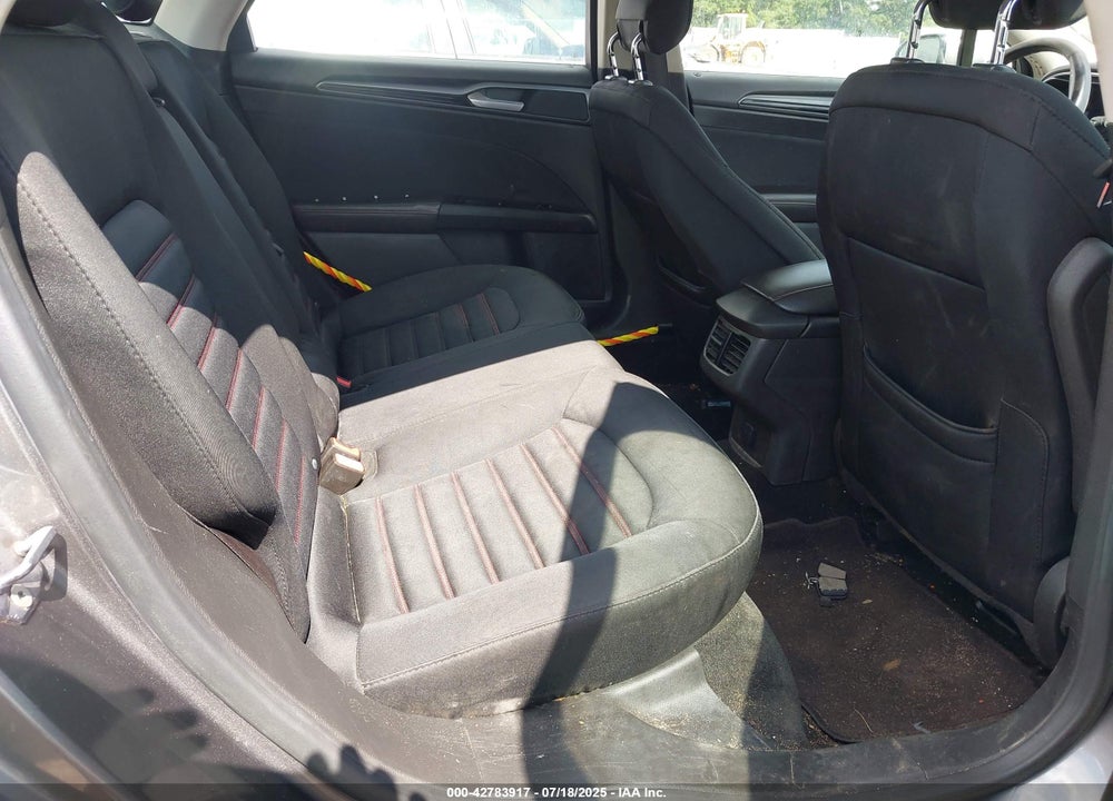 2013 FORD FUSION SE VIN: 3FA6P0HR1DR161025