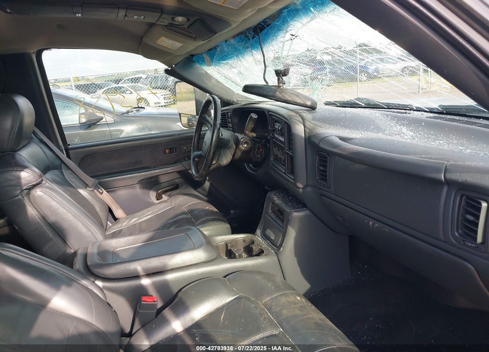2002 CHEVROLET SILVERADO 2500HD LT VIN: 1GCHK23U42F248954