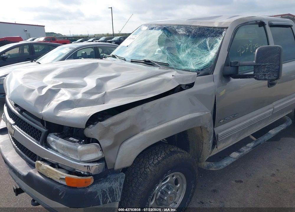 2002 CHEVROLET SILVERADO 2500HD LT VIN: 1GCHK23U42F248954