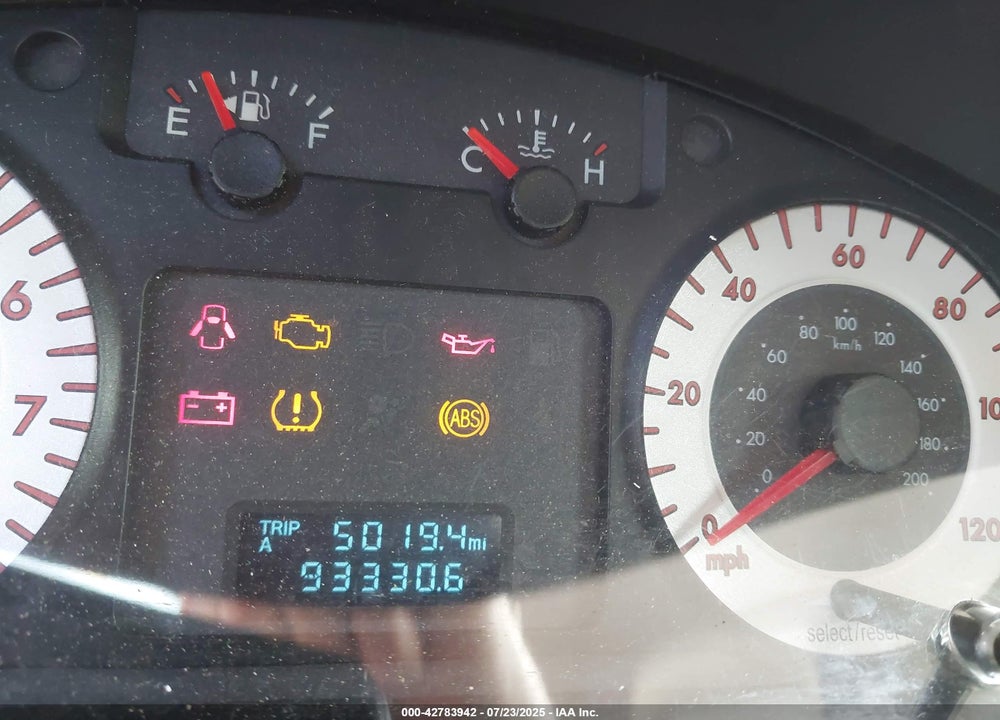 2008 MAZDA TRIBUTE I TOURING VIN: 4F2CZ92Z98KM25350