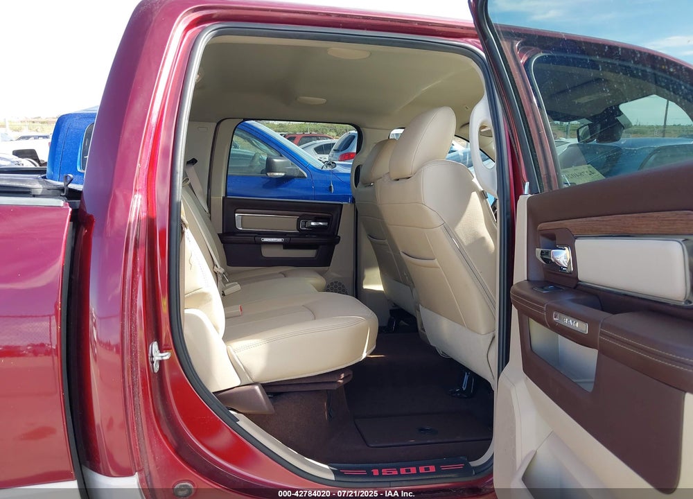2018 RAM 1500 VIN: 1C6RR7NT2JS139133