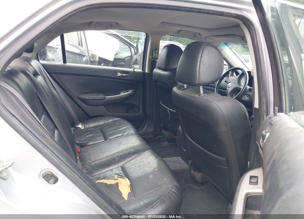 2003 HONDA ACCORD 3.0 EX VIN: 1HGCM66543A097033