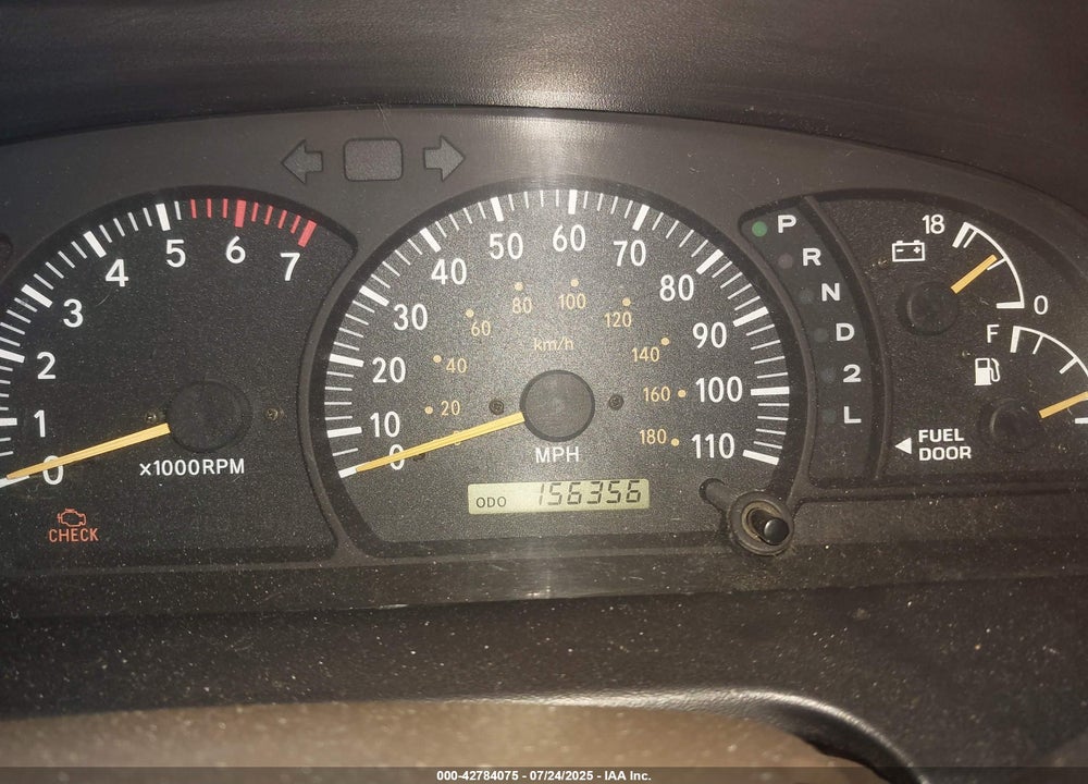 2004 TOYOTA TUNDRA LIMITED V8 VIN: 5TBET38104S437102