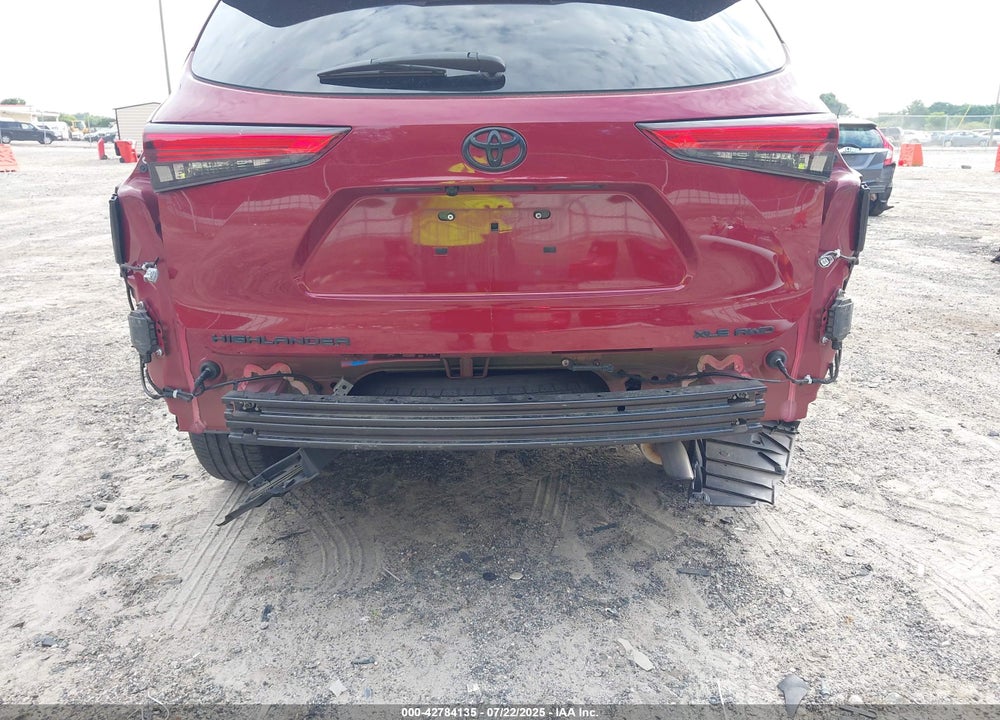2020 TOYOTA HIGHLANDER VIN: 5TDGZRBH1LS042383