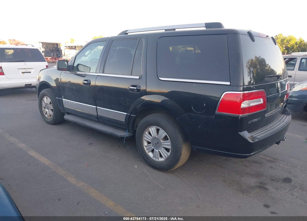 2007 LINCOLN NAVIGATOR VIN: 5LMFU28557LJ09338