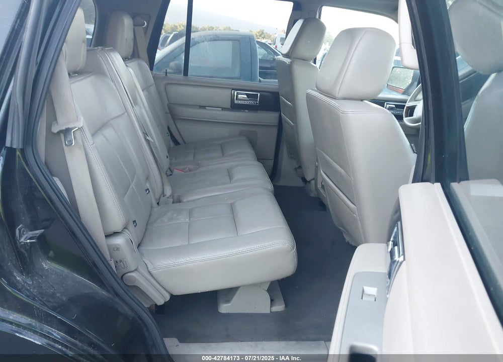 2007 LINCOLN NAVIGATOR VIN: 5LMFU28557LJ09338
