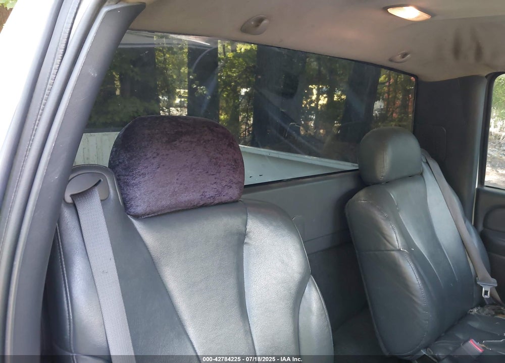 2002 CHEVROLET SILVERADO 1500 VIN: 1GCEC14W42Z273524