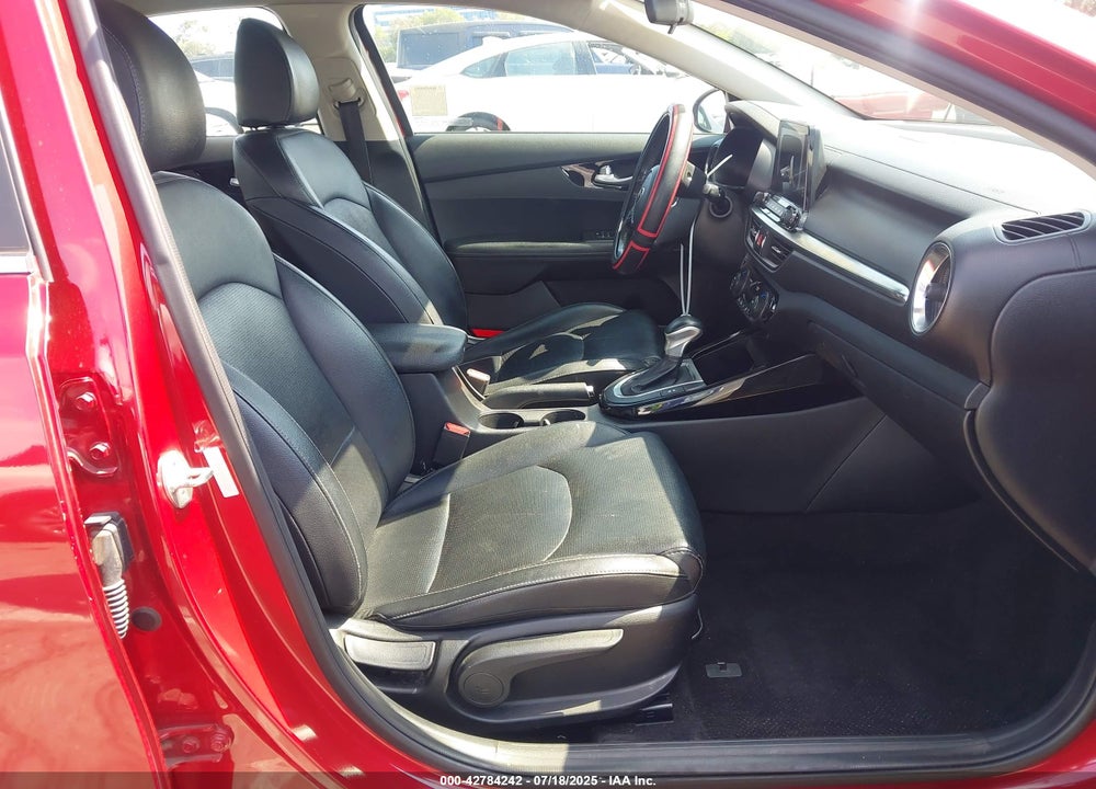 2019 KIA FORTE VIN: 3KPF54AD8KE021287