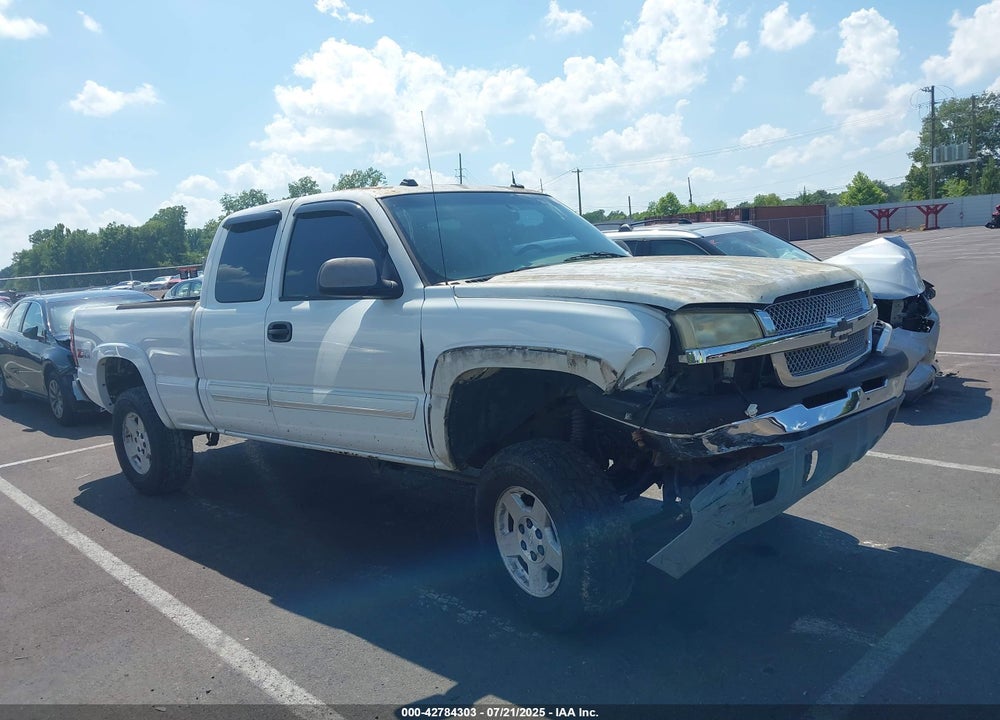 2004 CHEVROLET SILVERADO 1500 Z71 VIN: 2GCEK19T741119824