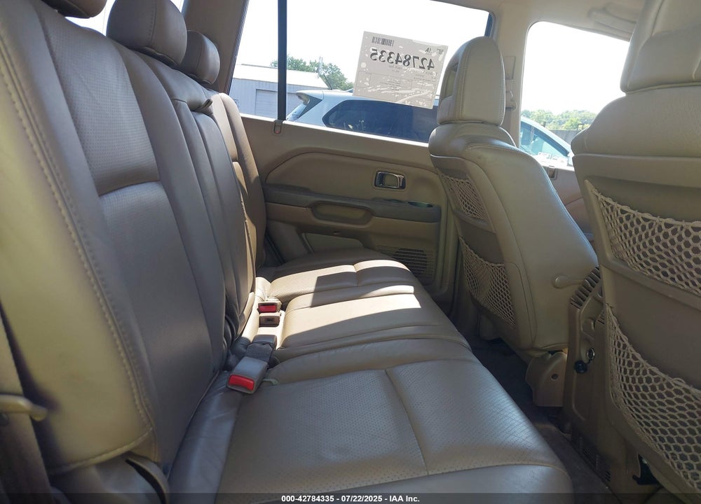 2004 HONDA PILOT EX-L VIN: 2HKYF18574H554278
