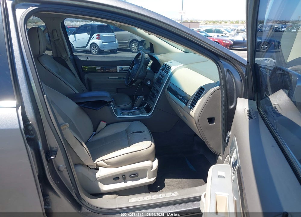 2009 LINCOLN MKX VIN: 2LMDU88C09BJ11601