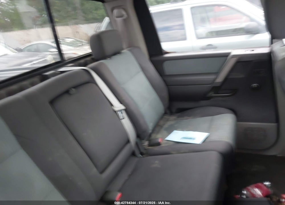 2004 NISSAN TITAN SE VIN: 1N6AA07A64N537817