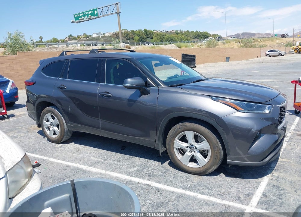 2021 TOYOTA HIGHLANDER VIN: 5TDZZRAH0MS058750
