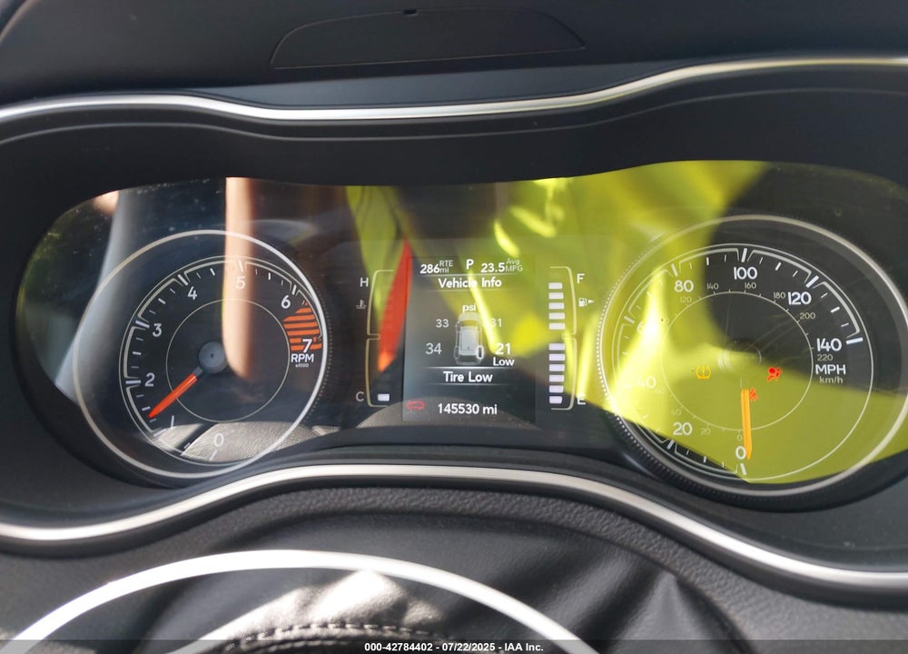 2019 JEEP CHEROKEE VIN: 1C4PJLLBXKD404025