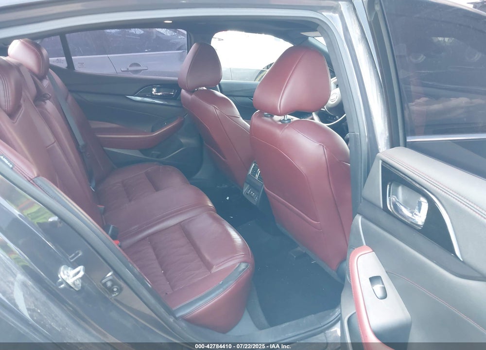 2021 NISSAN MAXIMA VIN: 1N4AA6FV3MC502650