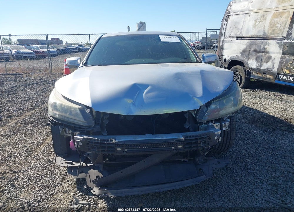 2015 HONDA ACCORD EX-L V-6 VIN: 1HGCR3F85FA020900