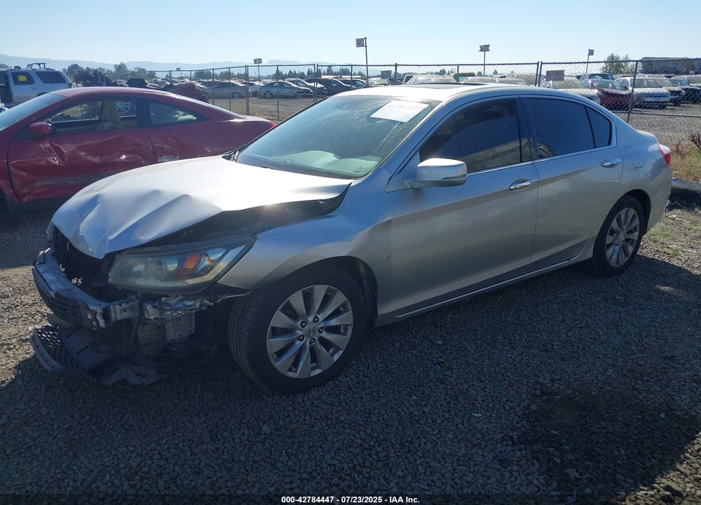 2015 HONDA ACCORD EX-L V-6 VIN: 1HGCR3F85FA020900