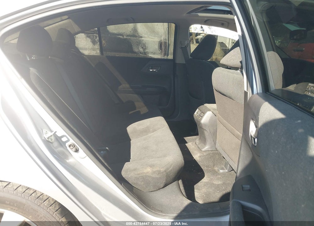 2015 HONDA ACCORD EX-L V-6 VIN: 1HGCR3F85FA020900